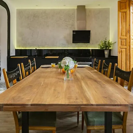 Sunrise Estate Love hotel Rome