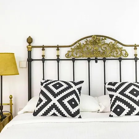 Love hotel Sunrise Estate *